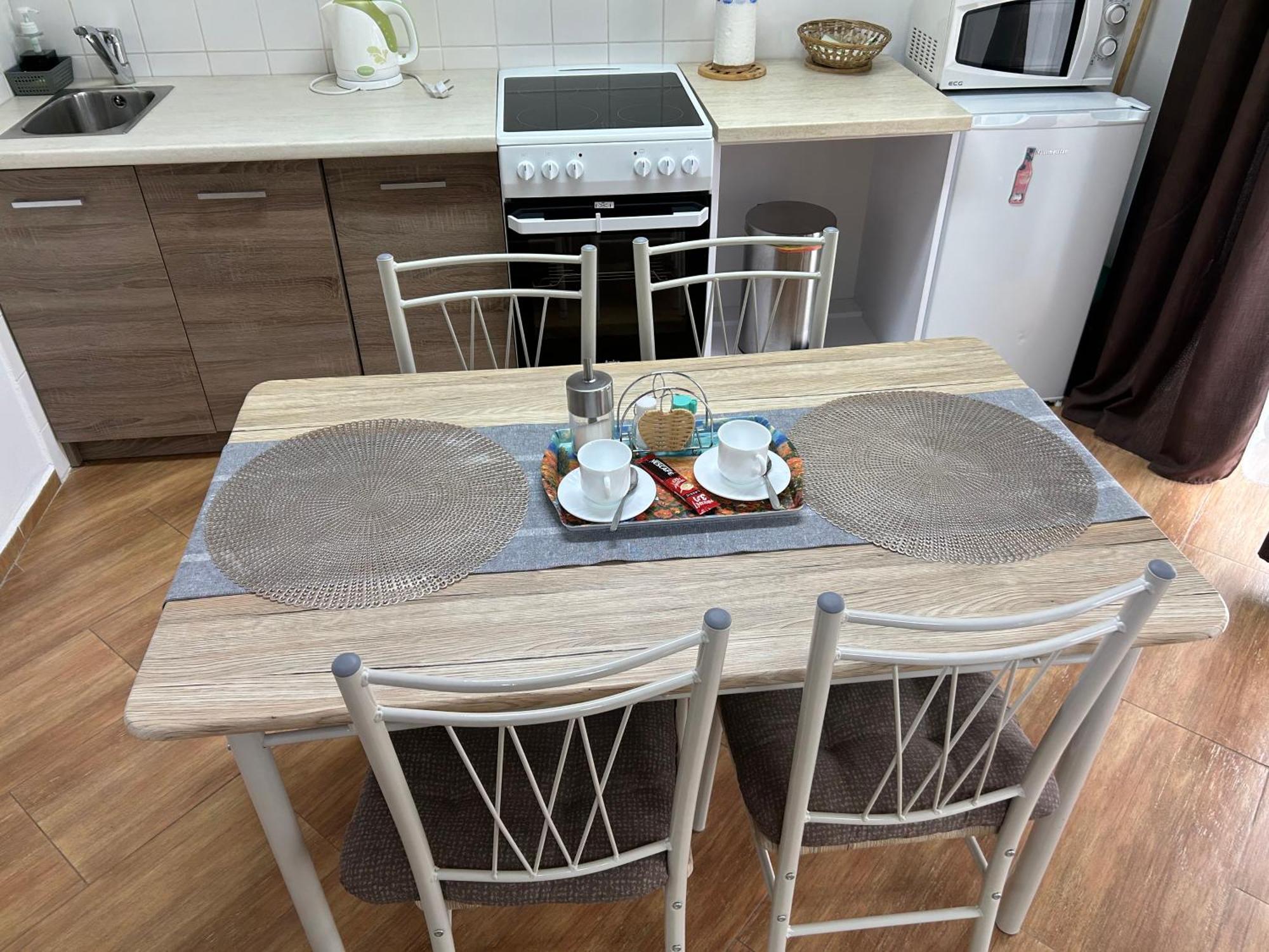 Konde Apartments B Dunajska Streda Ngoại thất bức ảnh