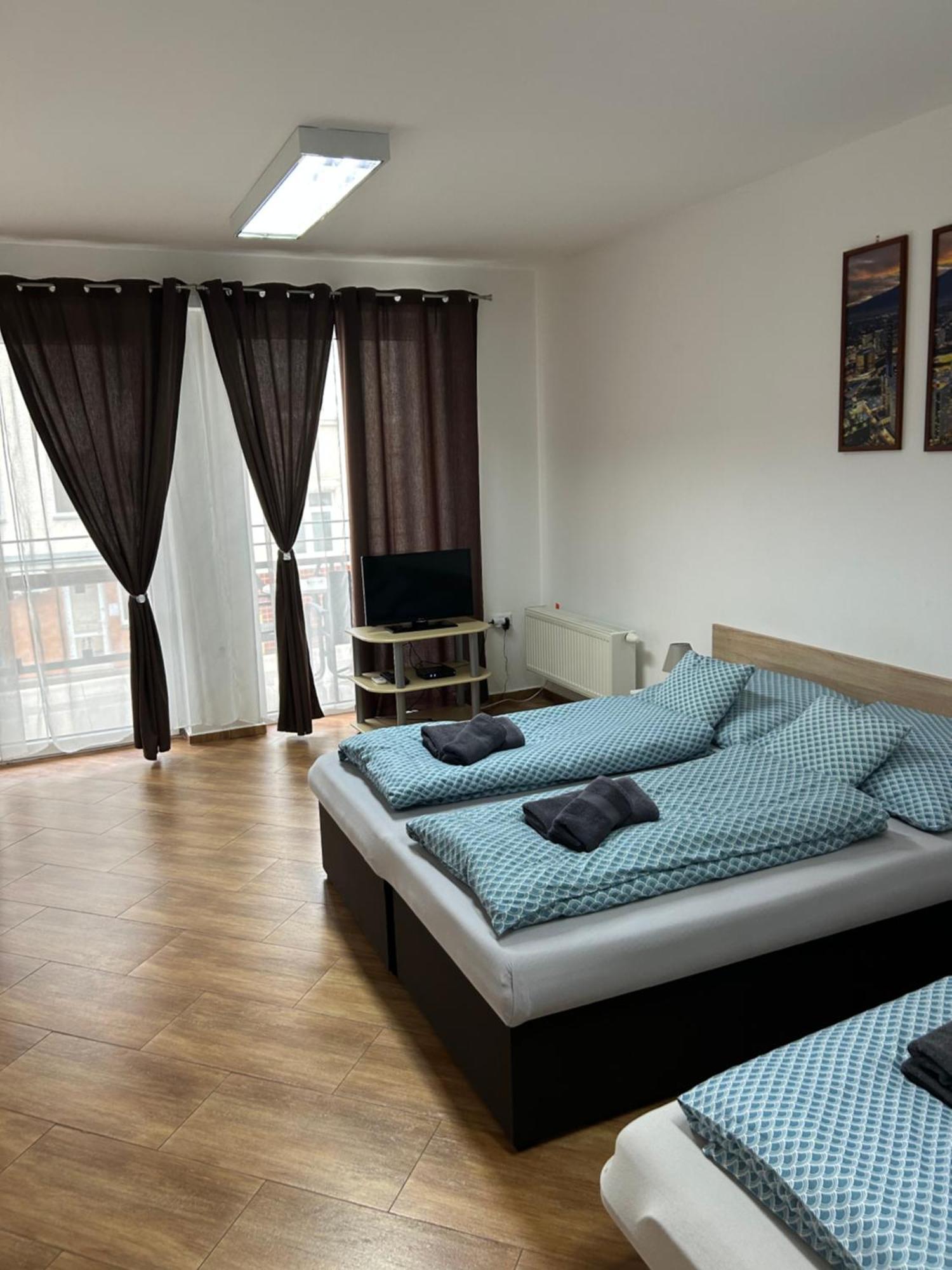 Konde Apartments B Dunajska Streda Ngoại thất bức ảnh