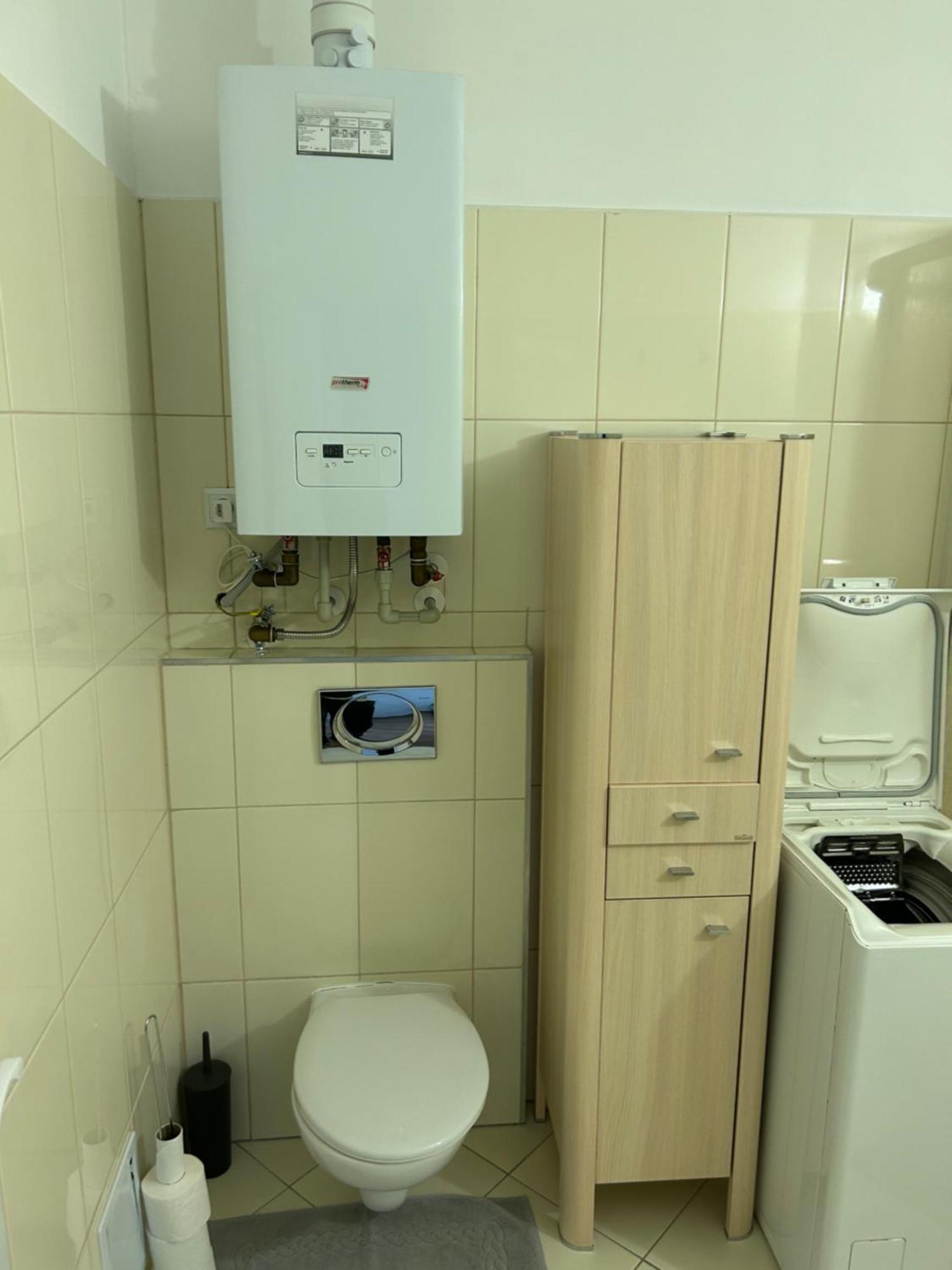 Konde Apartments B Dunajska Streda Ngoại thất bức ảnh